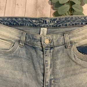 WHITE HOUSE BLACK MARKET Denim Jeans 12